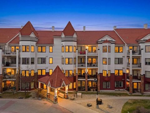 Photo of 70 Royal Oak Plaza NW #306, Calgary, AB T3G 0C6 (MLS # A2307978)