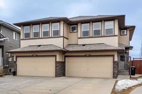 Photo of 33 Evanscove Manor NW, Calgary, AB T3P 0E5 (MLS # A2302784)