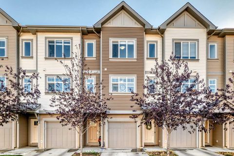 84 Copperstone Villas SE Calgary AB T2Z 5E3