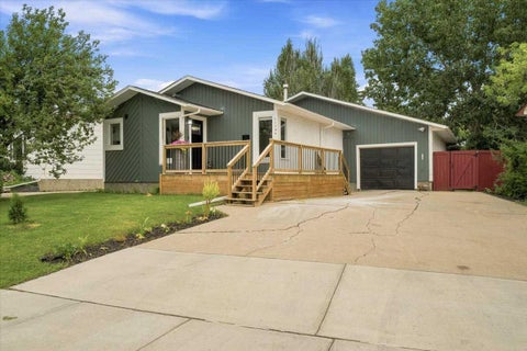 Photo of 11709 95 Street, Grande Prairie, AB T8V 4N9 (MLS # A2331162)