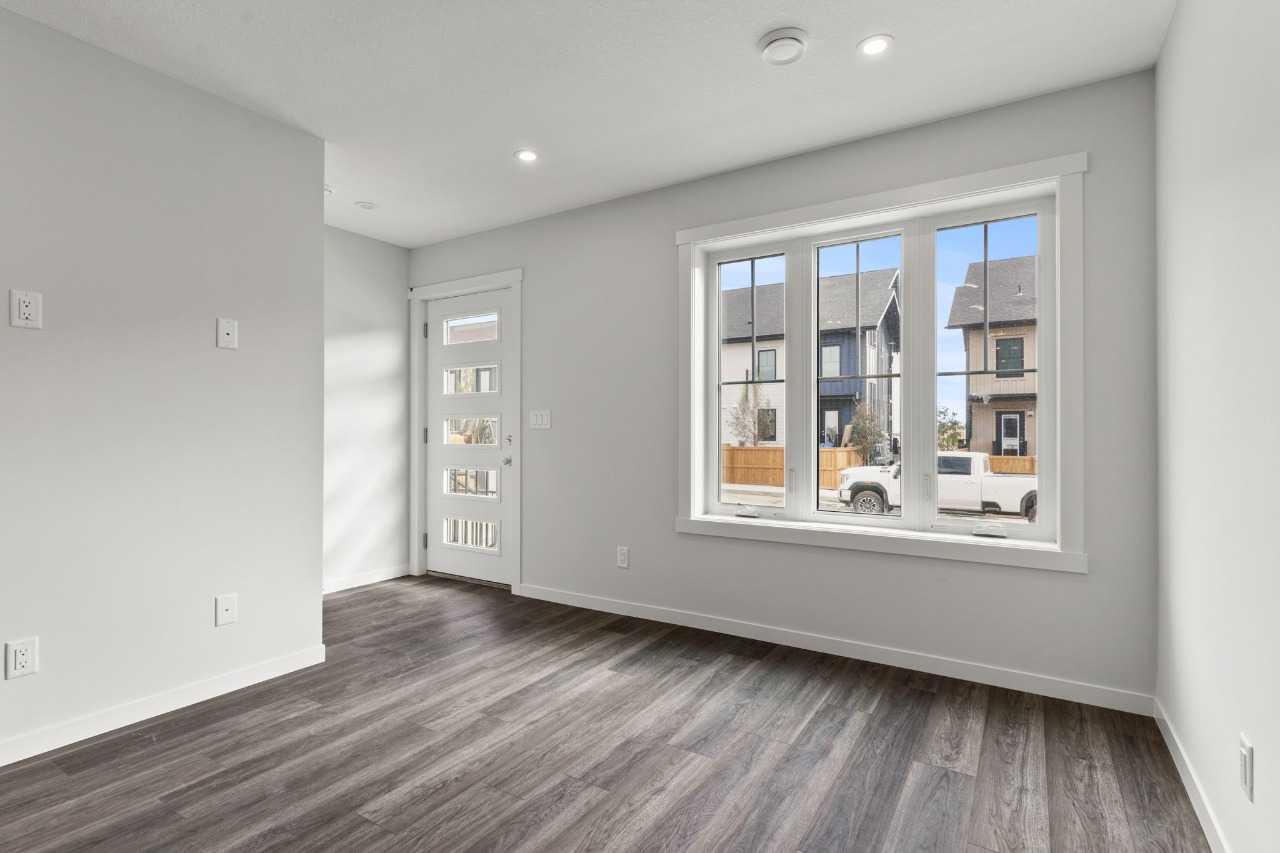 40 Livingston Parade NE 106