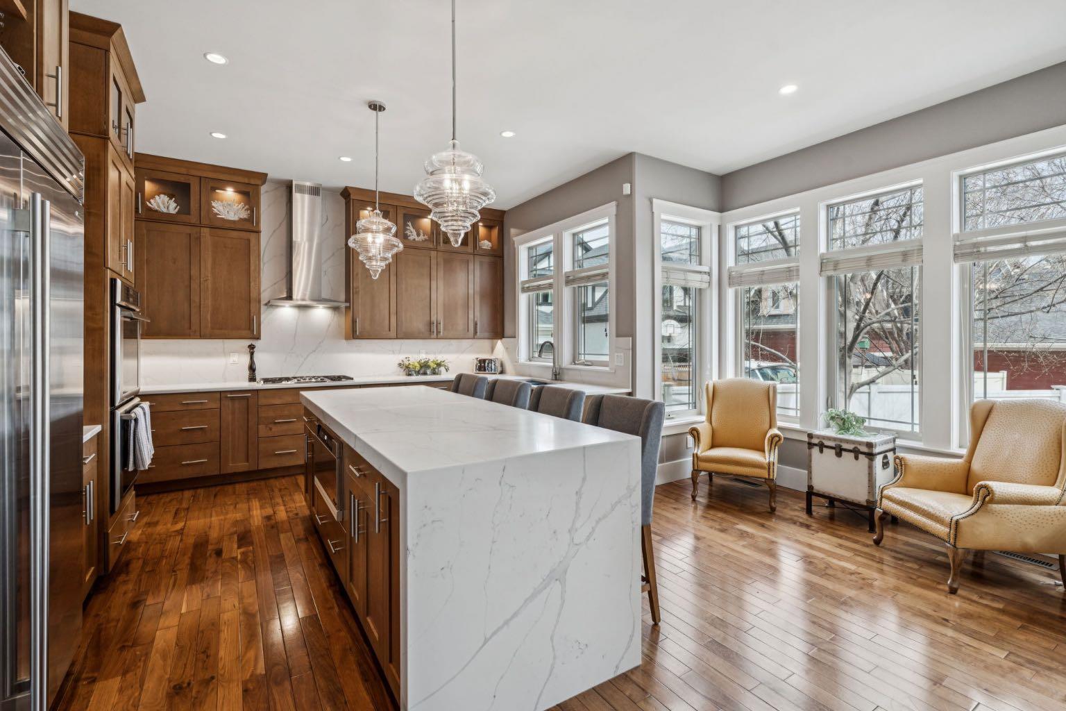 22 Angle Street SW