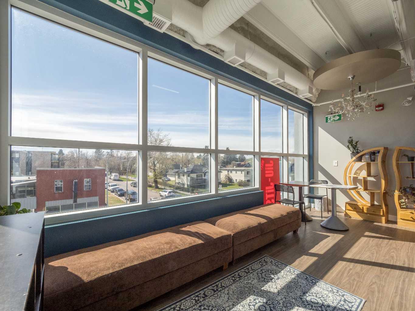 622 Edmonton Trail NE