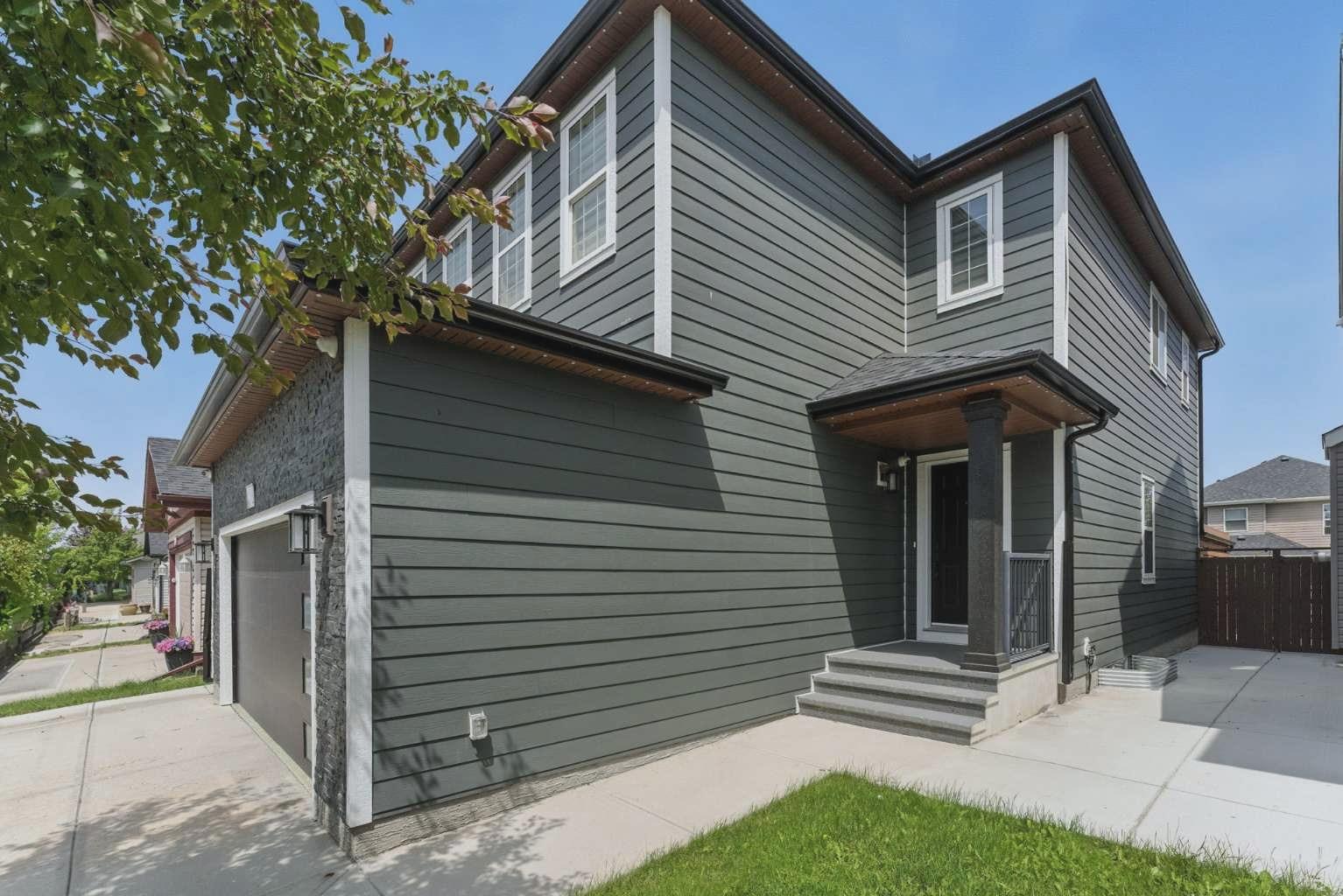 44 Copperleaf Way SE