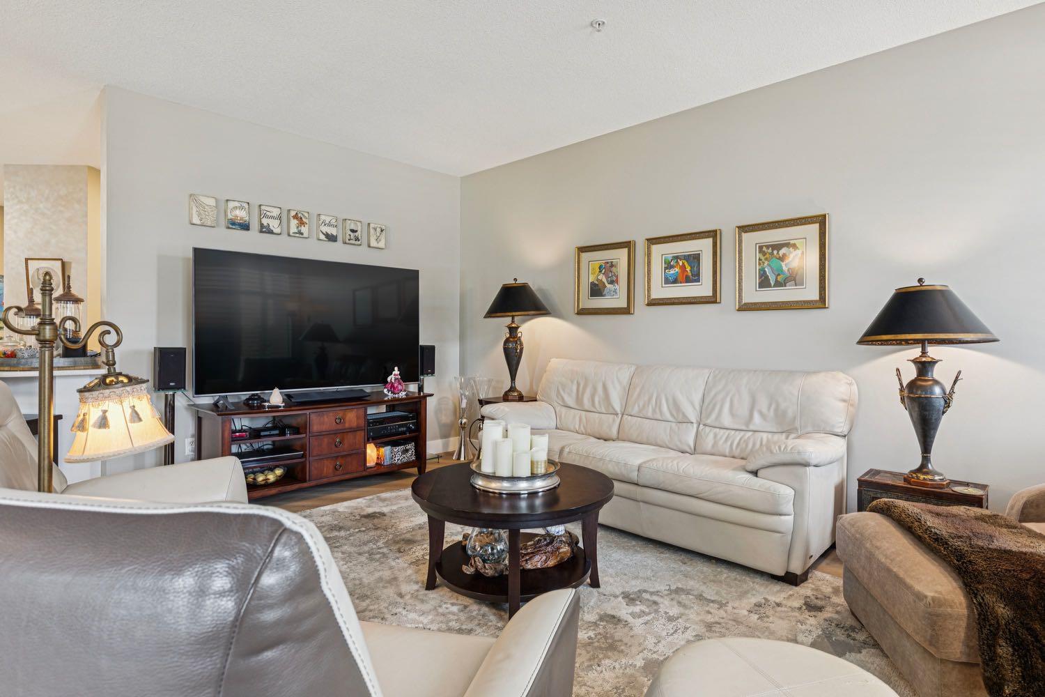 2205 Lake Fraser Green SE .