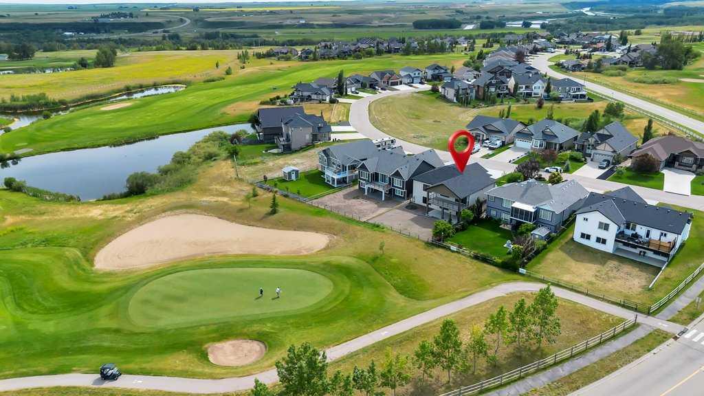 158 SPEARGRASS Crescent