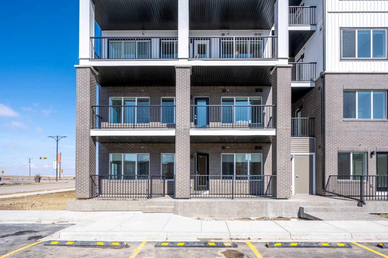 6 Merganser Drive W 4102