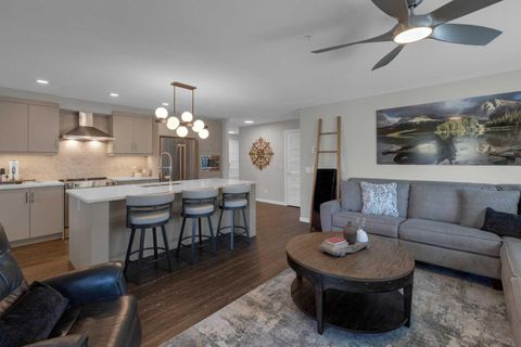 450 Kincora Glen Road 3109 Calgary AB T3R 1S2