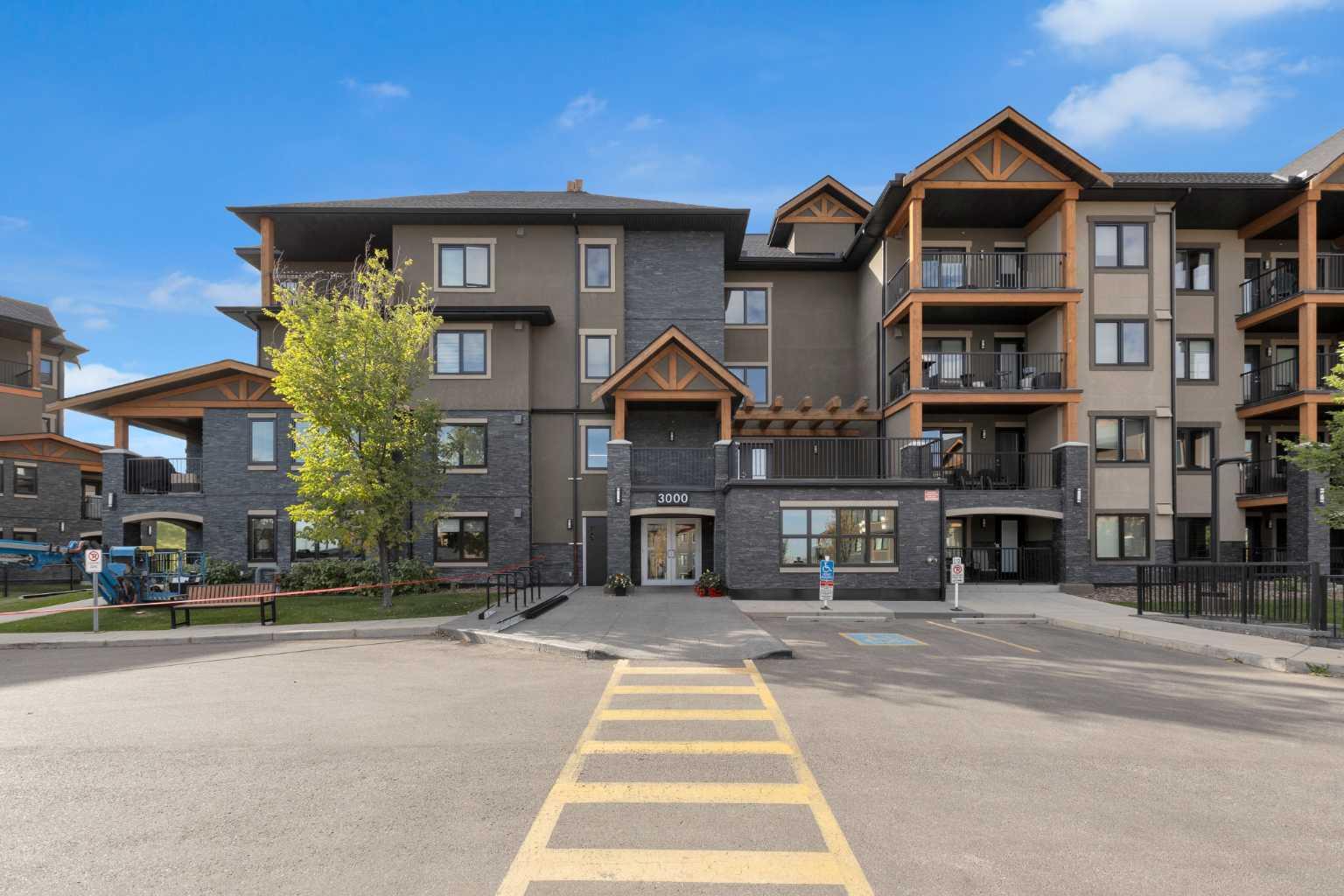 450 Kincora Glen Road 3109