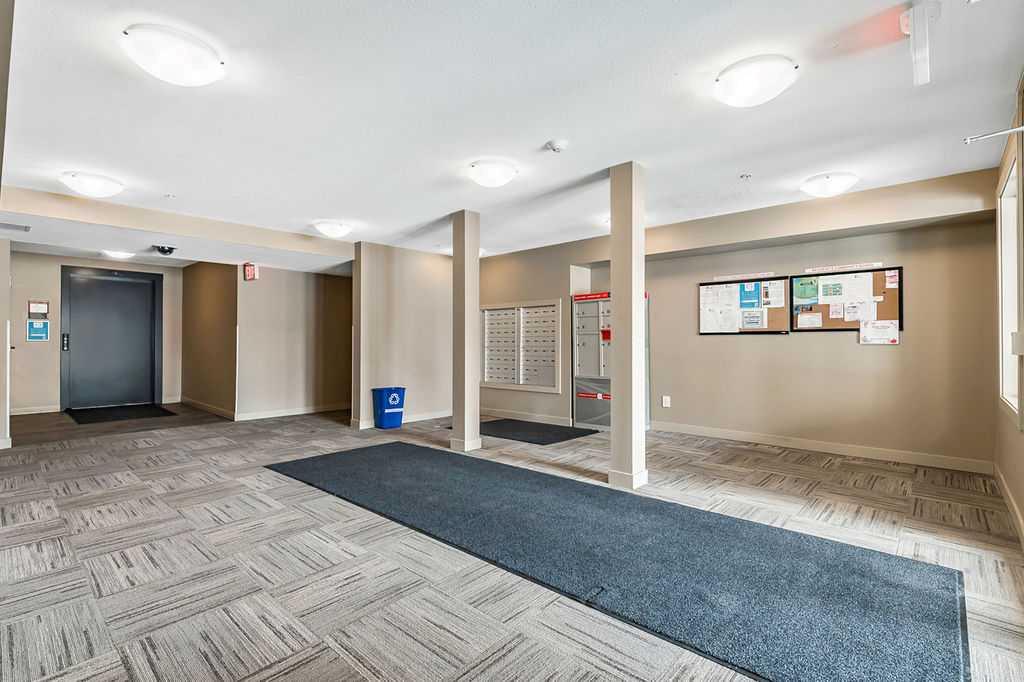 403 Mackenzie Way SW 9410