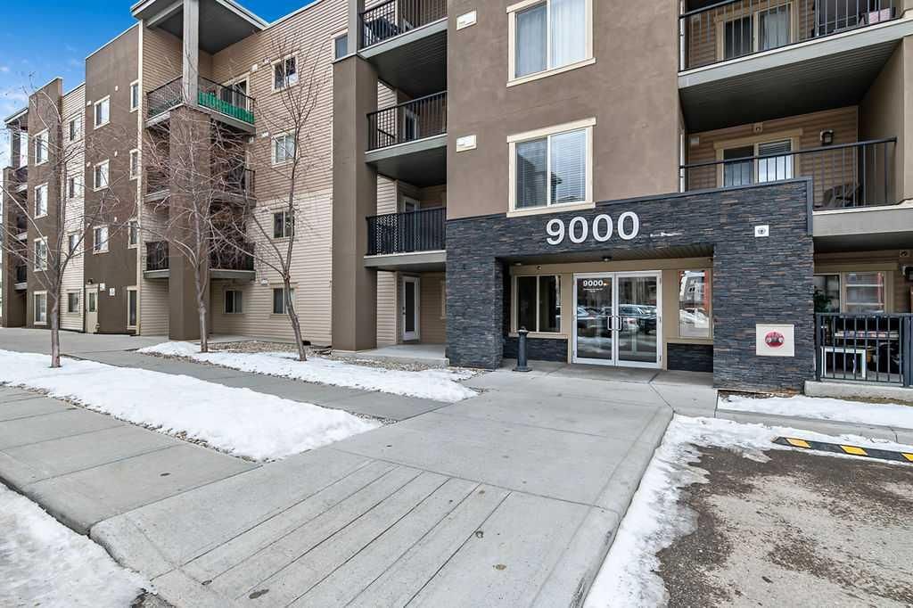 Photo of 403 Mackenzie Way SW #9410, Airdrie, AB T4B 3V7 (MLS # A2300726)