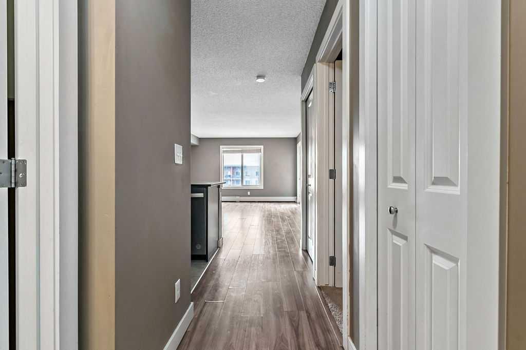 403 Mackenzie Way SW 9410