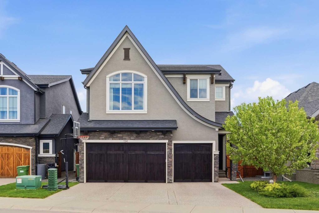 Photo of 134 Cranbrook Circle SE, Calgary, AB T3M 2L9 (MLS # A2315731)