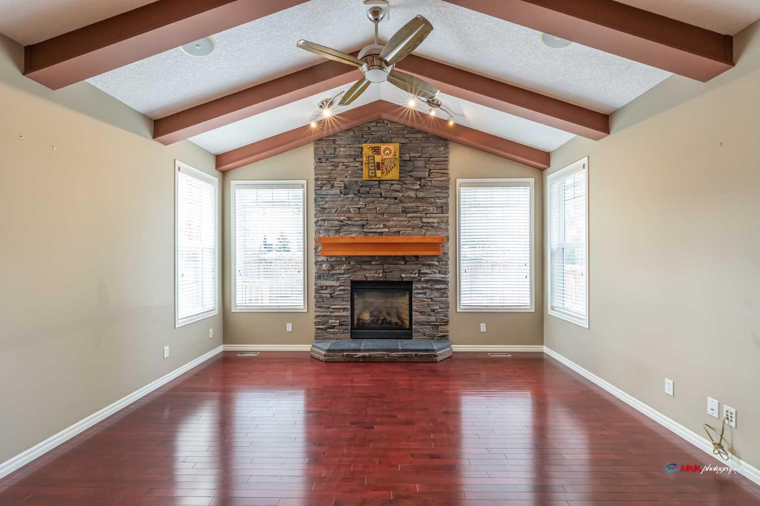 94 Kincora Gardens NW