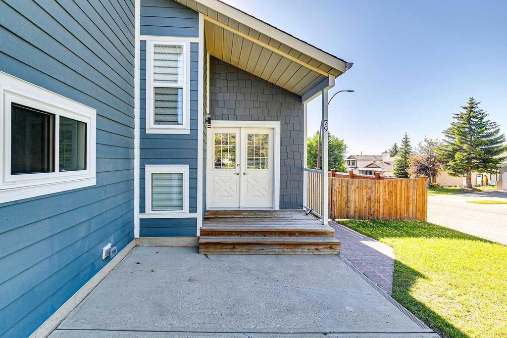 Photo of 79 Millside Crescent SW, Calgary, AB T2Y 2P1 (MLS # A2323943)