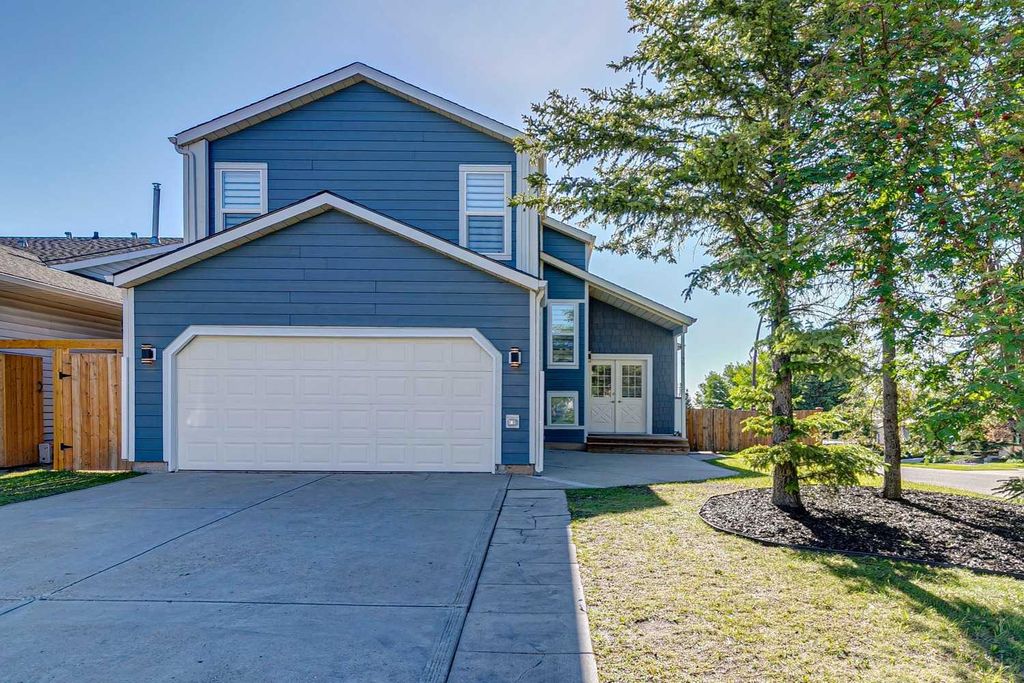 Photo of 79 Millside Crescent SW, Calgary, AB T2Y 2P1 (MLS # A2323943)