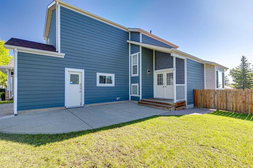 Photo of 79 Millside Crescent SW, Calgary, AB T2Y 2P1 (MLS # A2323943)