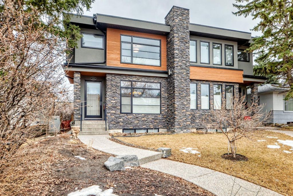 Photo of 3705 2 Avenue SW, Calgary, AB T3C 0A2 (MLS # A2302599)