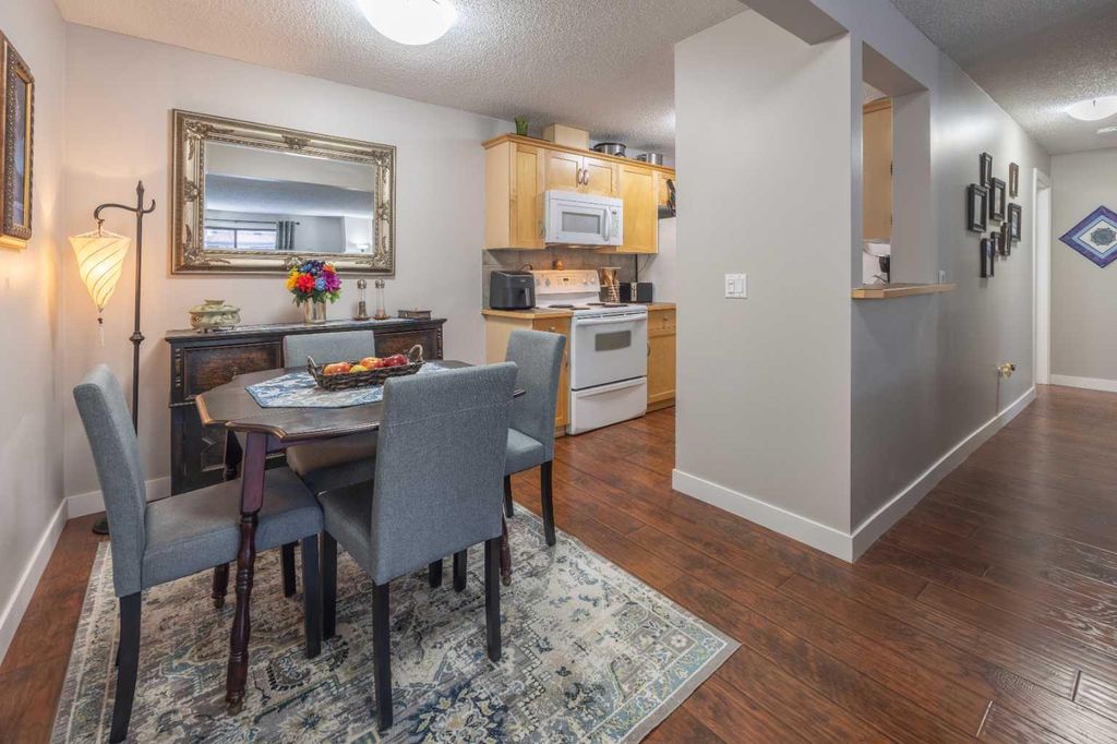 Photo of 13045 6 Street SW #4211, Calgary, AB T2W 5H1 (MLS # A2282800)