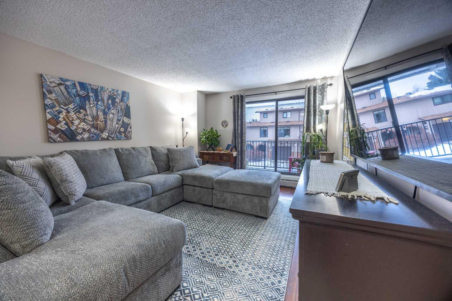 13045 6 Street SW 4211