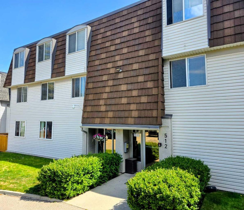 Photo of 512 Cedar Crescent SW #201, Calgary, AB T3C 2Y8 (MLS # A2330252)
