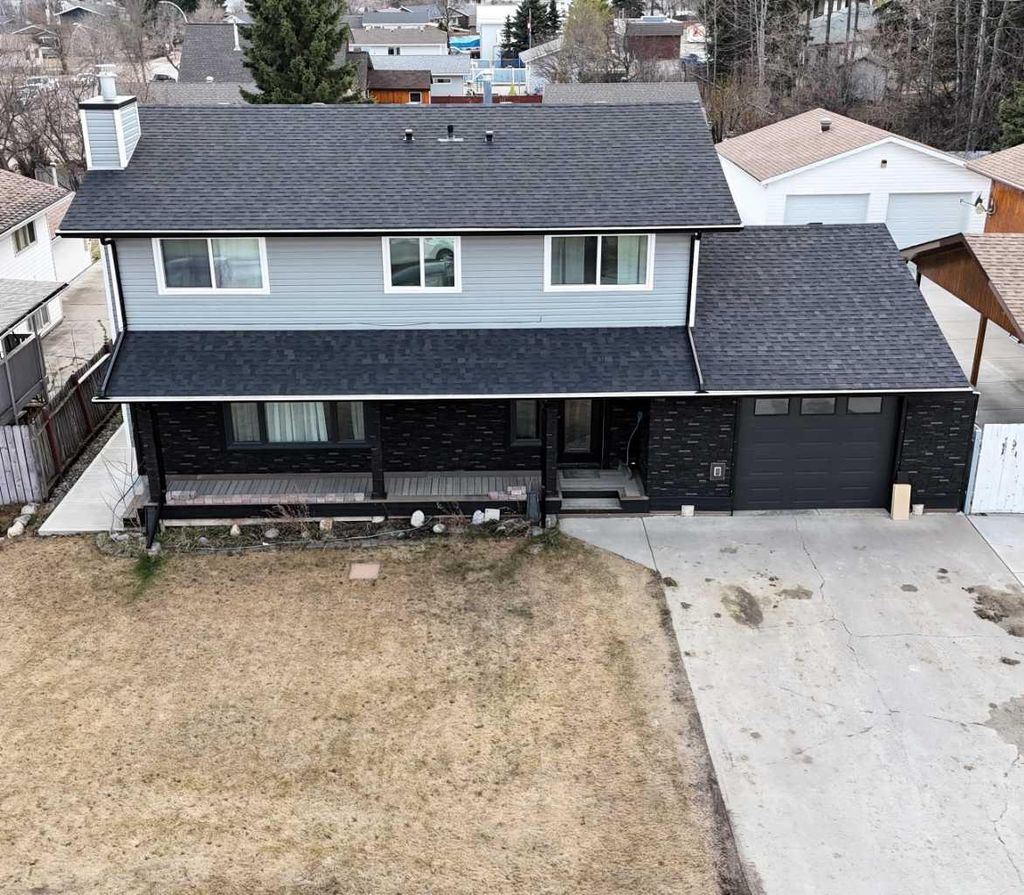 Photo of 1206 50 Street, Edson, AB T7E 1G2 (MLS # A2308869)