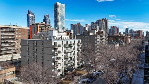 1328 13 Avenue SW 303 Calgary AB T3C 0T3