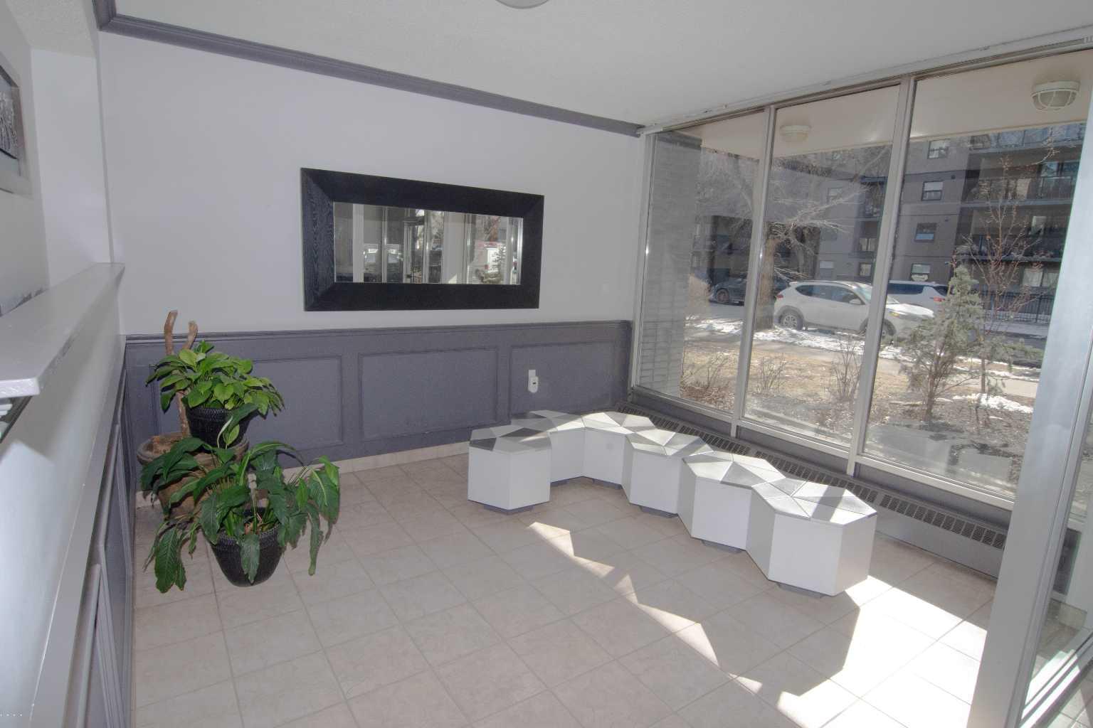 1328 13 Avenue SW 303