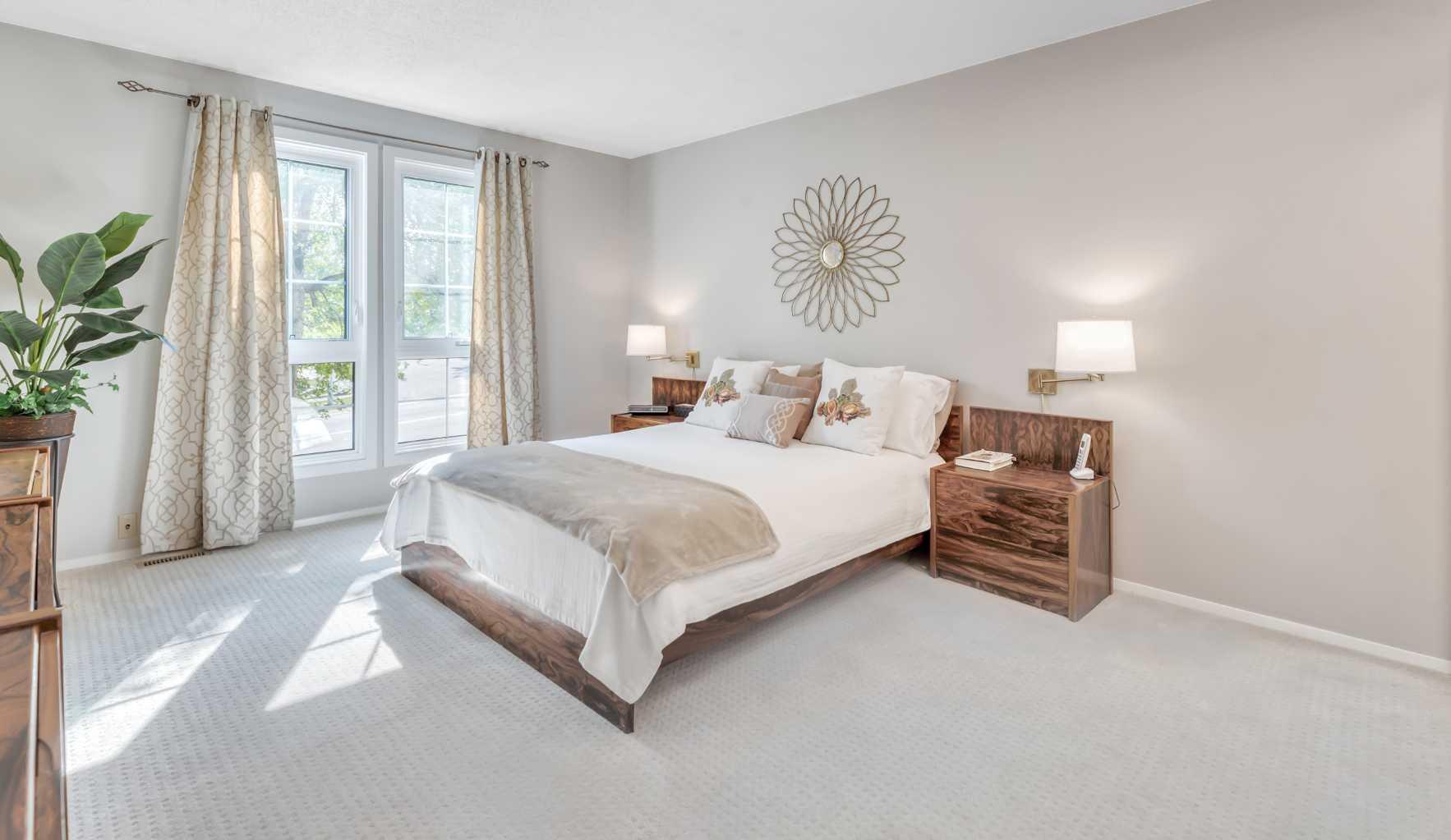 488 Strathcona Drive SW