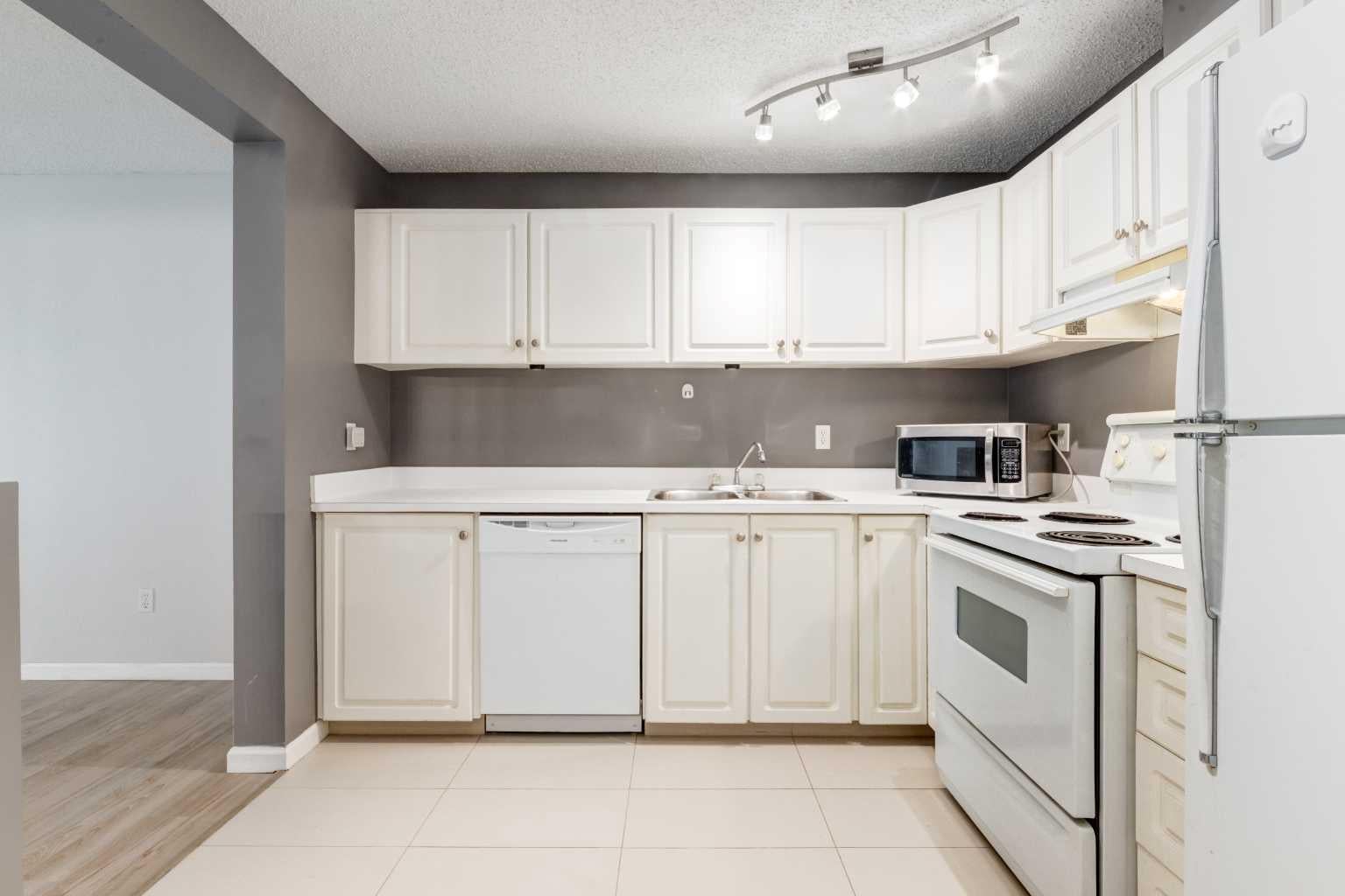 385 Patterson Hill SW 4203
