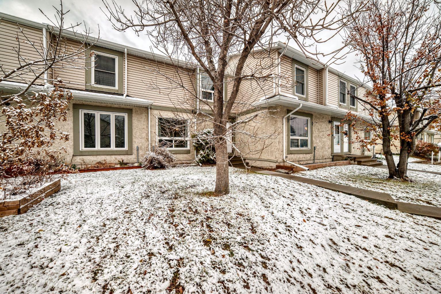 111 Deer Ridge Lane SE