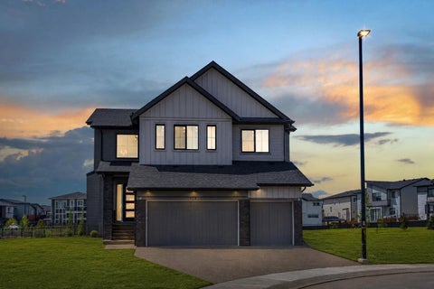 Photo of 924 South shore Terrace, Chestermere, AB T1X 3G1 (MLS # A2345340)