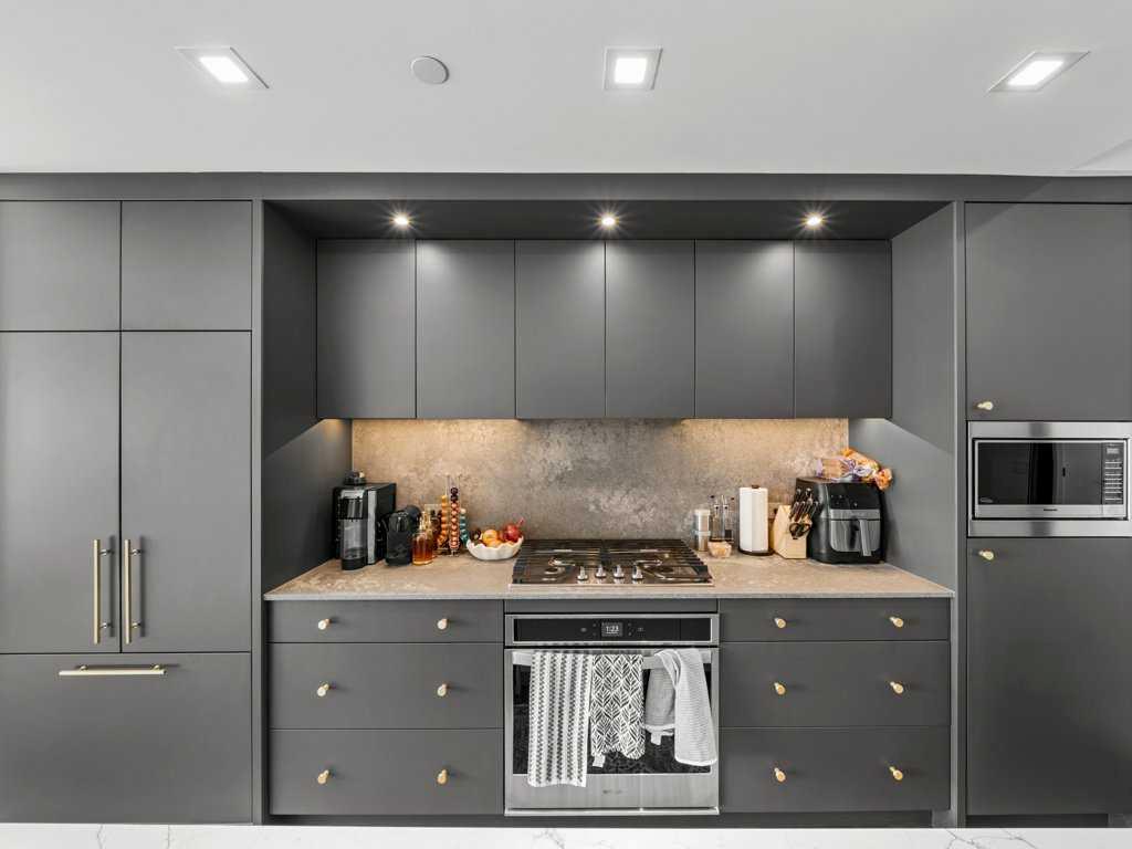 8505 Broadcast Avenue SW 206