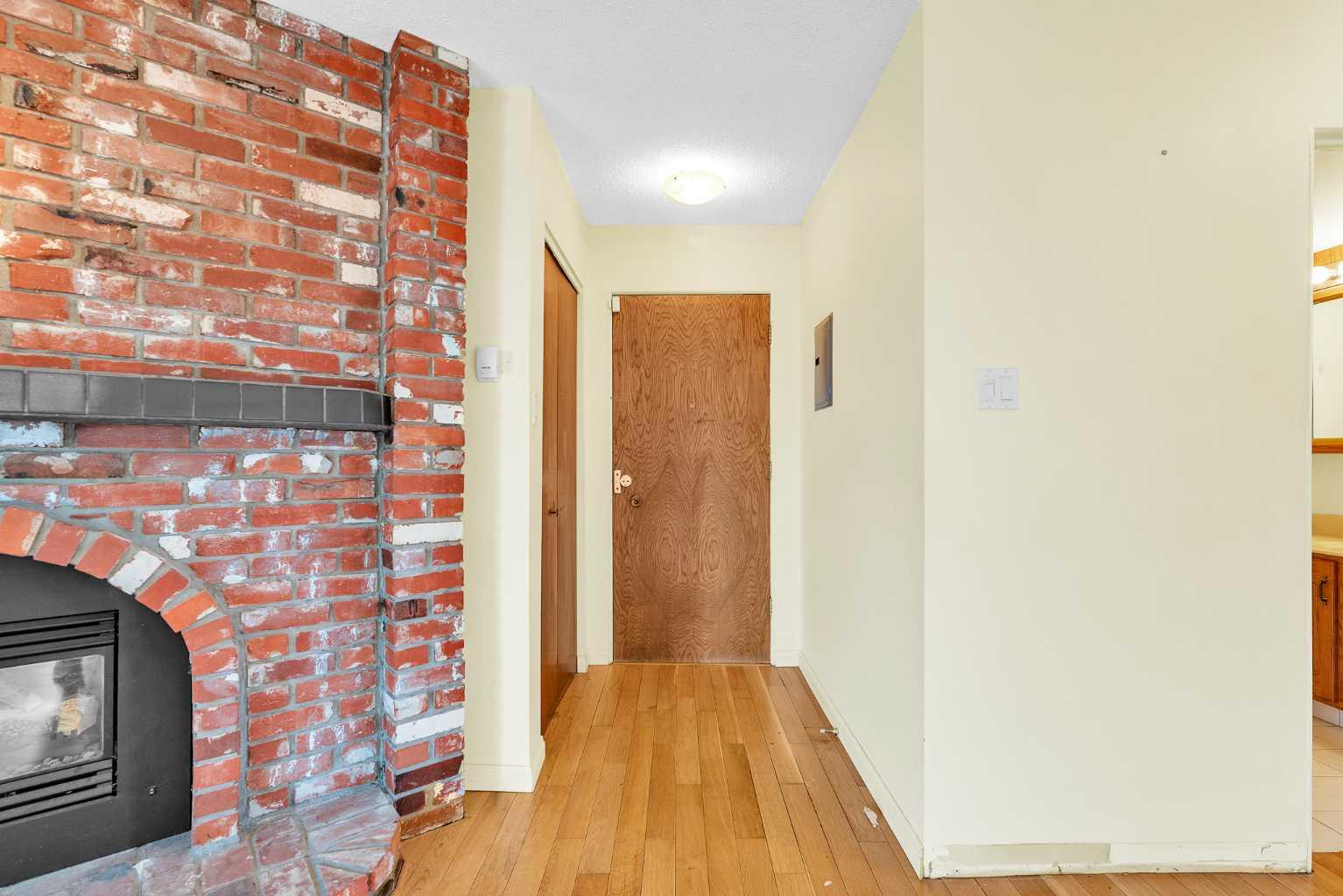 508 Cedar Crescent SW 301