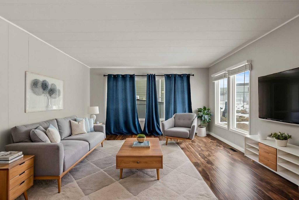 Photo of 227 2 Avenue SE, Diamond Valley, AB T0L 0H0 (MLS # A2291037)