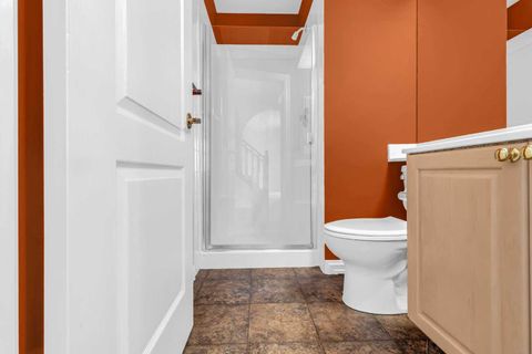 Tiny photo for 155 Lakeview Cove, Chestermere, AB T1X 1C1 (MLS # A2274018)