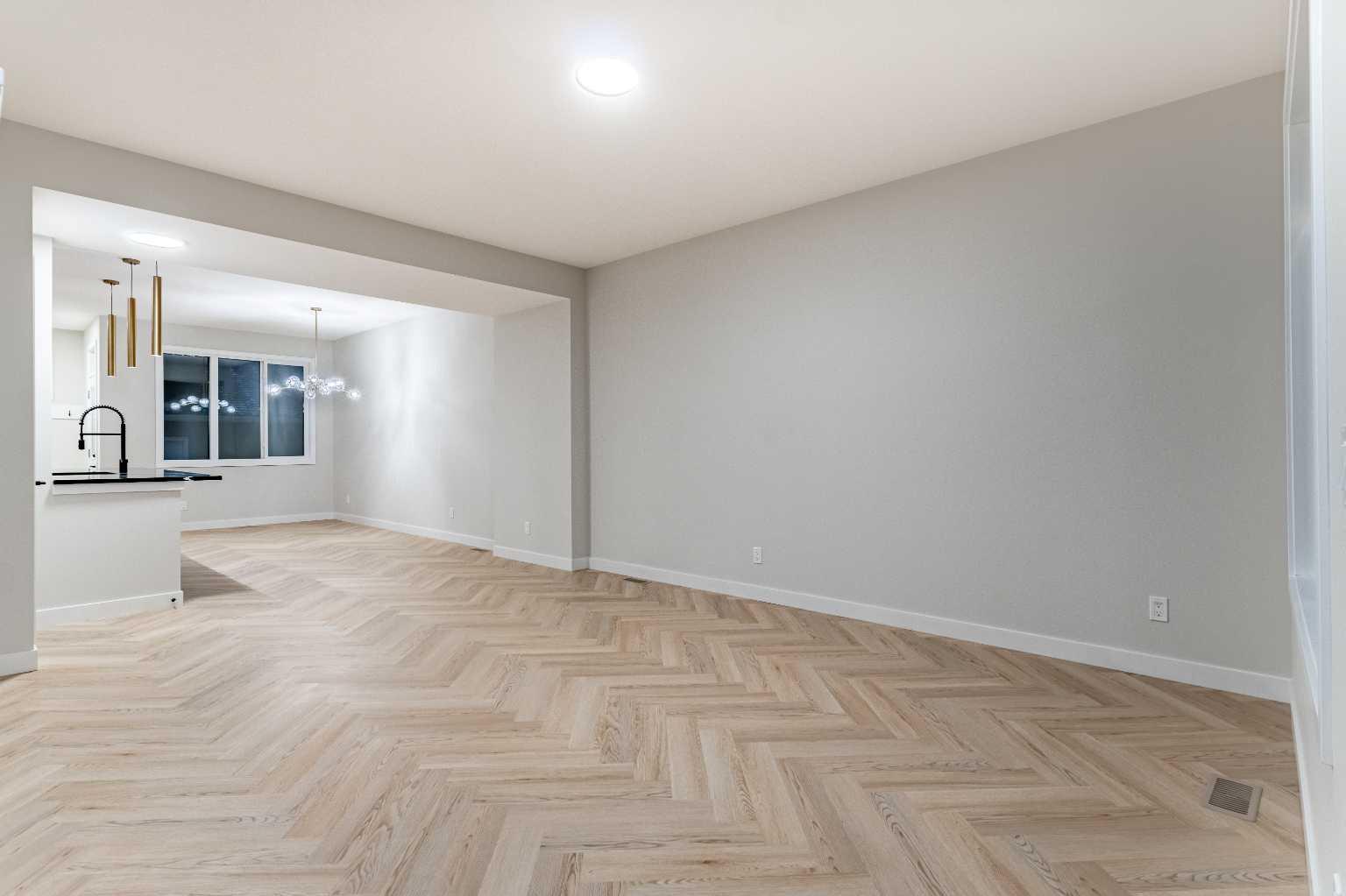 172 Cobblestone Gate SW