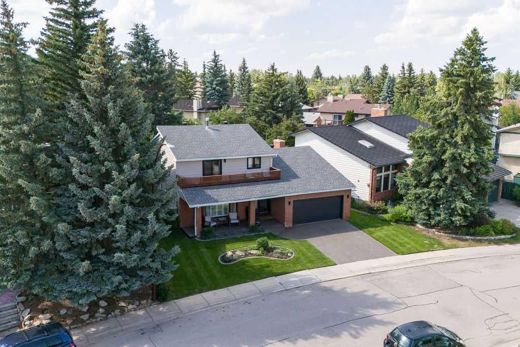 23 Woodgrove Crescent SW