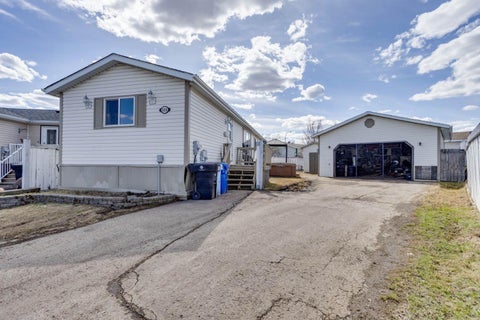 Photo of 123 Hunter Place, Fort McMurray, AB T9K 2K6 (MLS # A2311402)
