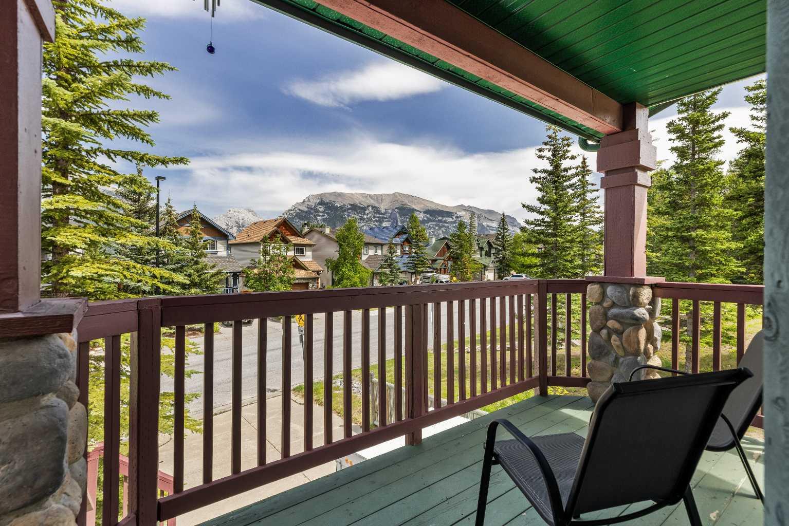 833 Lawrence Grassi Ridge