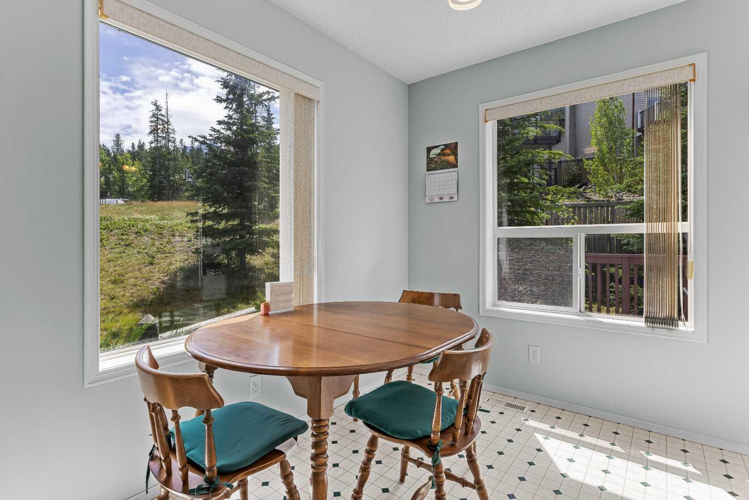833 Lawrence Grassi Ridge