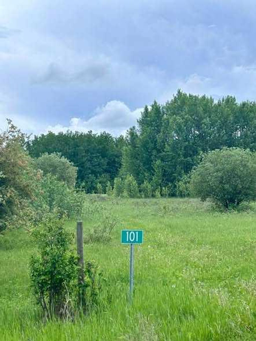 Photo of 67080 Mission RD, Lac La Biche, AB T0A 2C0 (MLS # A2321672)