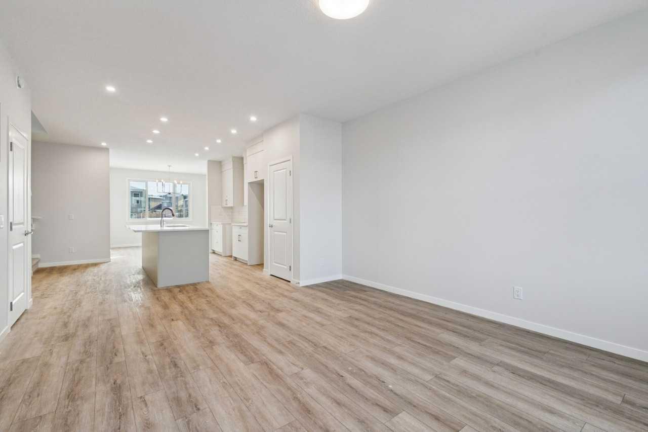 279 Herron Landing NE