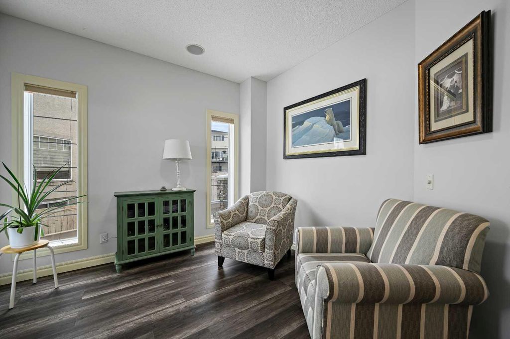Photo of 169 Panamount Green NW, Calgary, AB T3K 5R6 (MLS # A2287257)