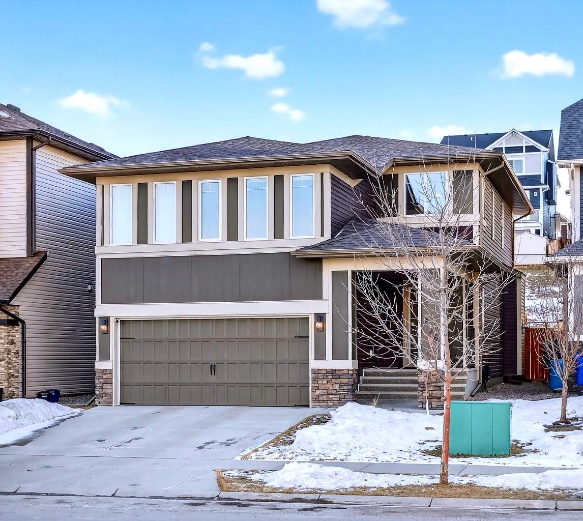 276 Hillcrest Drive SW