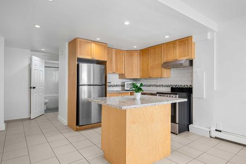 Photo of 2111 14 Street SW #104, Calgary, AB T2T 3T2 (MLS # A2308658)