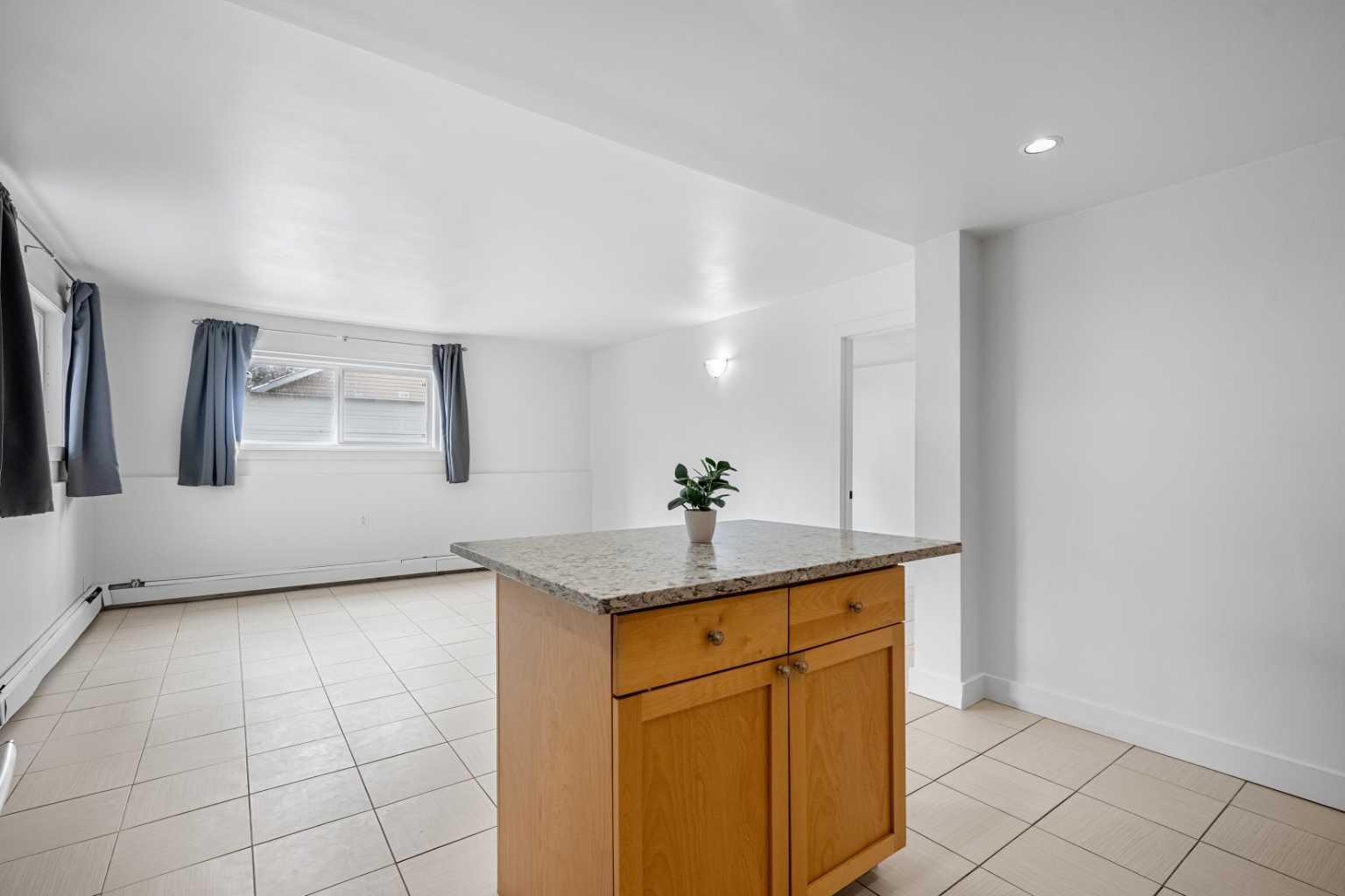 2111 14 Street SW 104