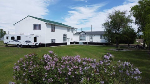 Photo of 108 5 Avenue, Youngstown, AB T0J 3P0 (MLS # A2347553)