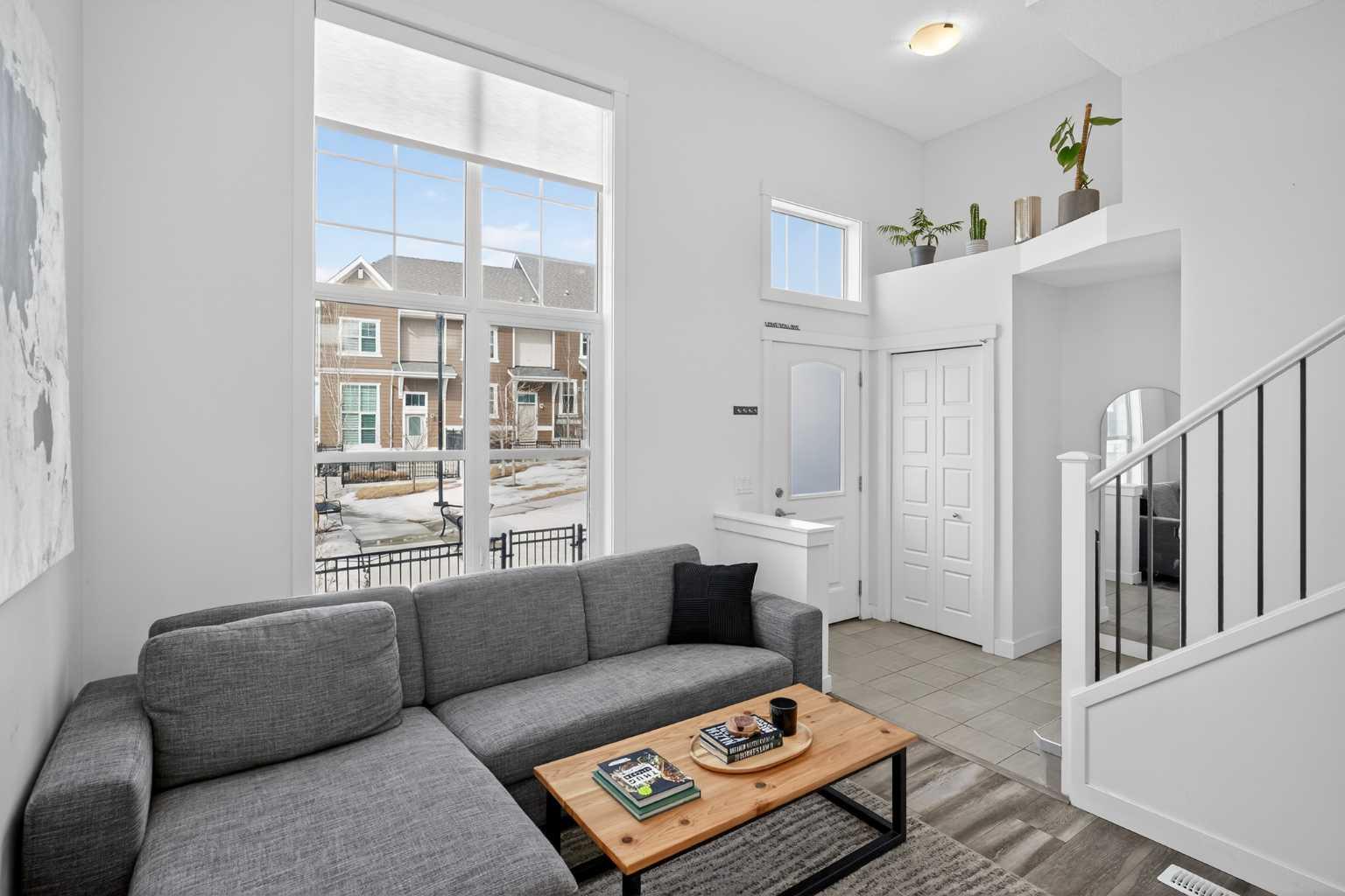 103 Cranbrook Walk SE