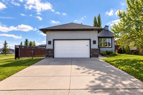 Photo of 145 Sunset Heights, Crossfield, AB T0M 0S0 (MLS # A2291051)
